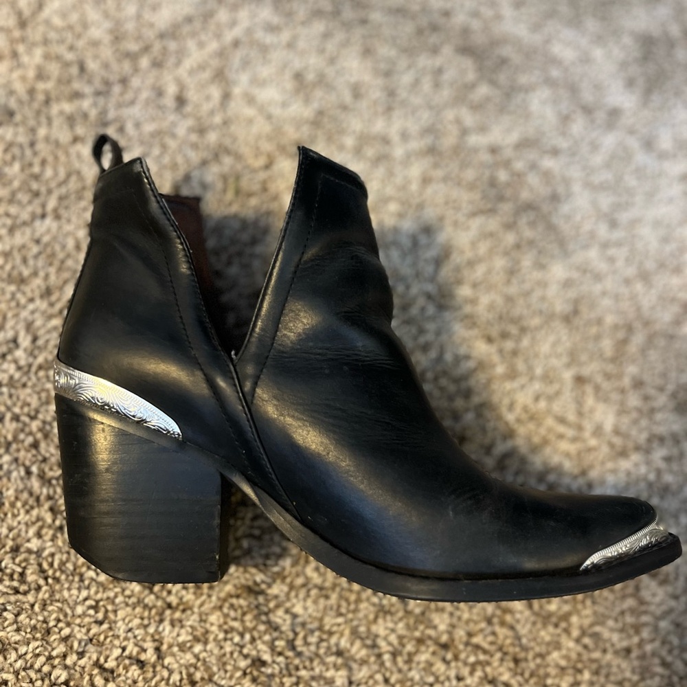 Jeffrey Campbell slip on booties
